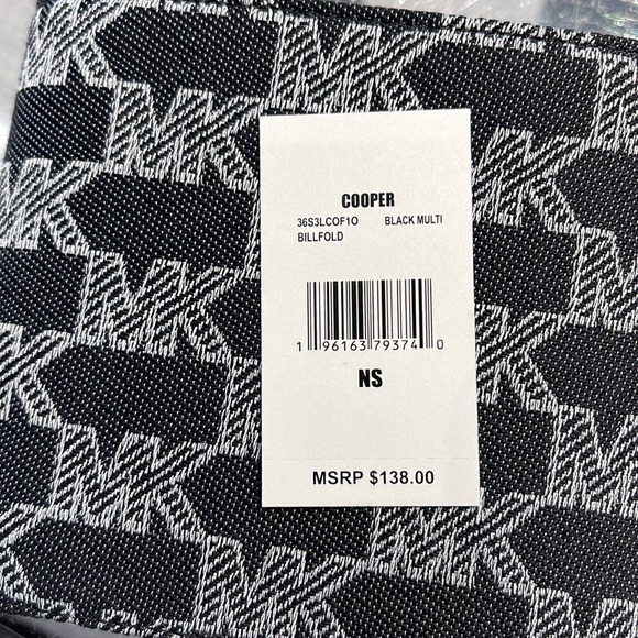 Michael Kors Men’s Women’s Cooper Logo Fabric Billfold Wallet Black Multi NWT - Picture 13 of 16